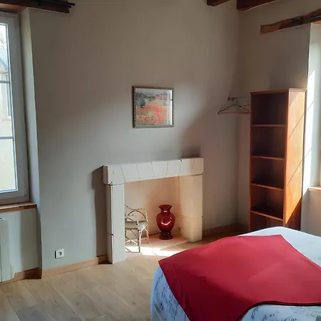 Le Moulin De Follet 3*